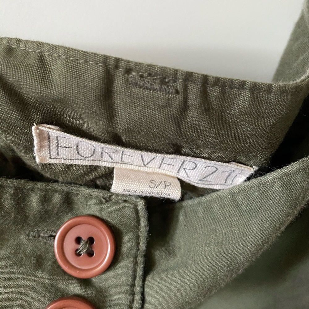 Shorts - Picture 6 of 6